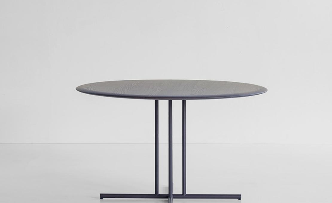 Стол от фабрики Potocco модель GRAPHIC TABLE