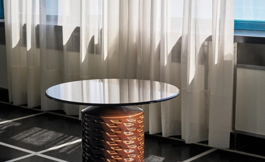 Журнальный столик от фабрики Potocco модель HISHI OCCASIONAL TABLE