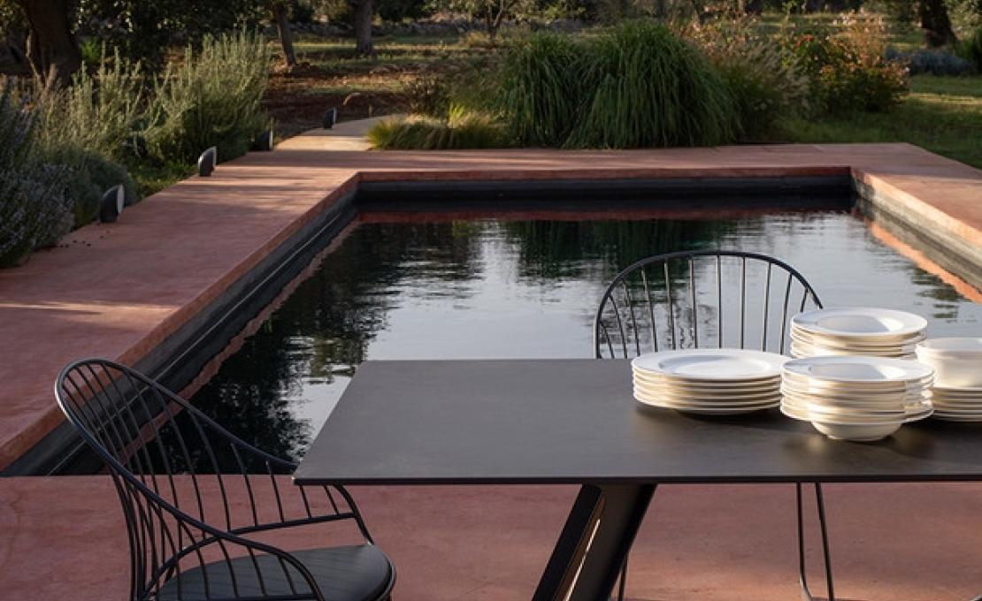 Стол от фабрики Potocco модель KATANA OUTDOOR TABLR