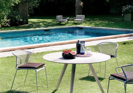 Стол от фабрики Potocco модель KATANA OUTDOOR TABLR