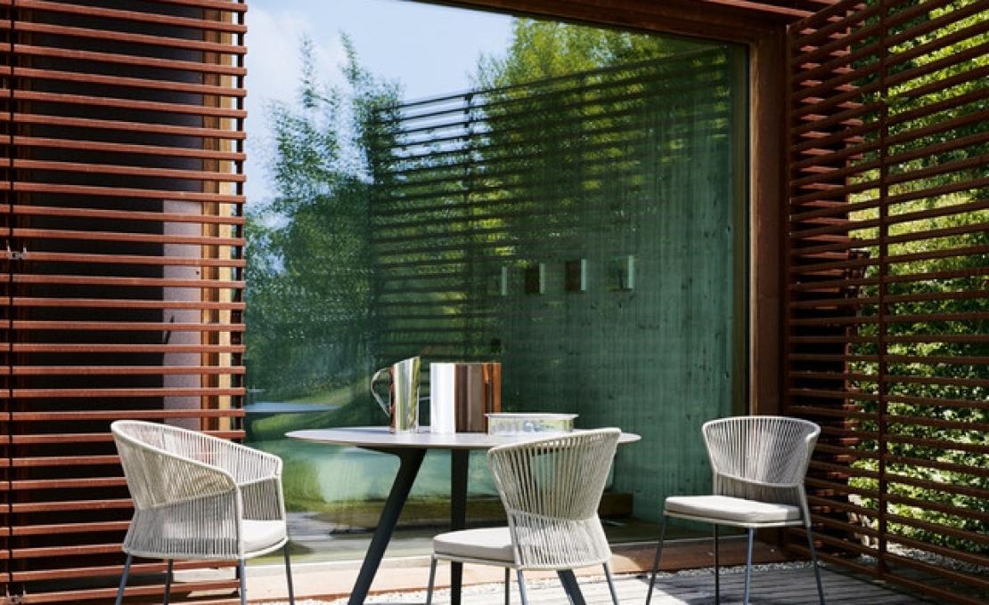 Стол от фабрики Potocco модель KATANA OUTDOOR TABLR