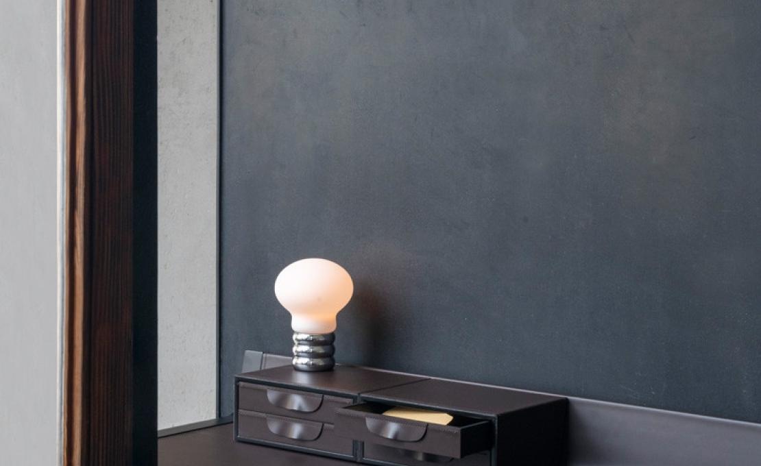 Письменный стол от фабрики Potocco модель 730/SCR