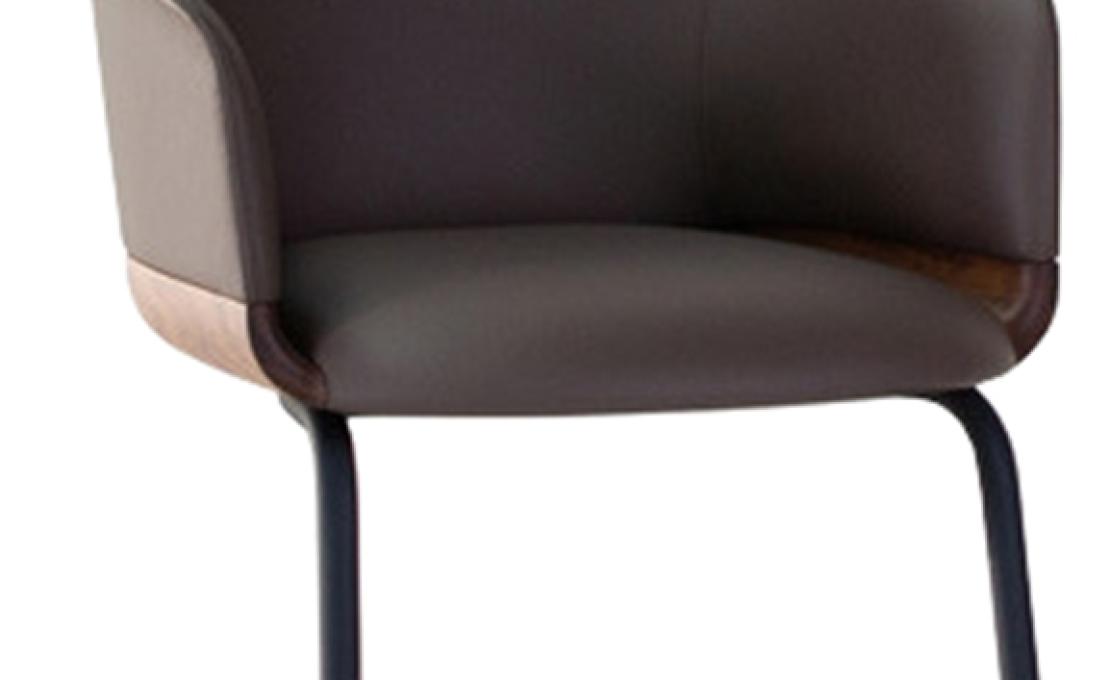 Кресло от фабрики Potocco модель 918/PU