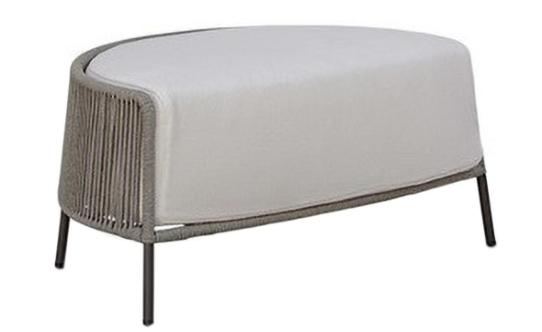 Уличный пуф от фабрики Potocco модель 923/O Pouf Ola