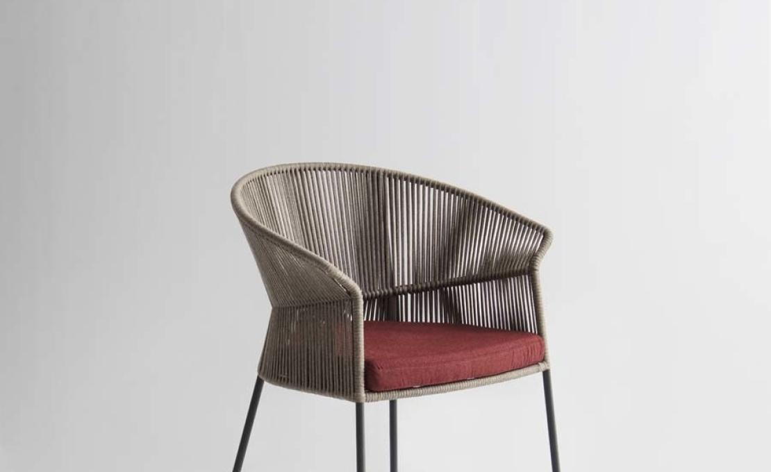 Уличное кресло от фабрики Potocco модель 923/P Ola Poltroncina