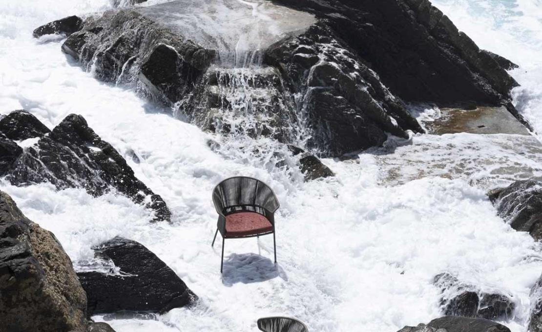 Уличное кресло от фабрики Potocco модель 923/P Ola Poltroncina