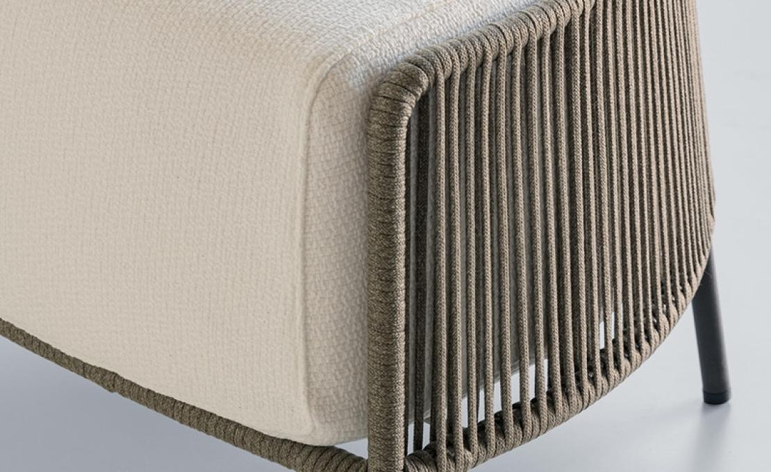 Уличный пуф от фабрики Potocco модель 923/O Pouf Ola