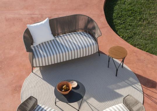 Уличный диван от фабрики Potocco модель 923/D Ola Sofa