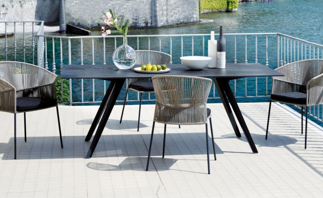 Уличное кресло от фабрики Potocco модель 923/P Ola Poltroncina