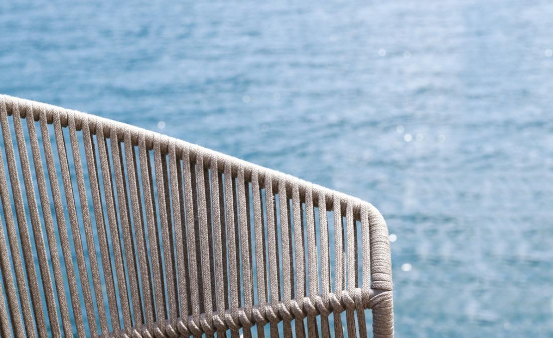 Уличное кресло от фабрики Potocco модель 923/P Ola Poltroncina