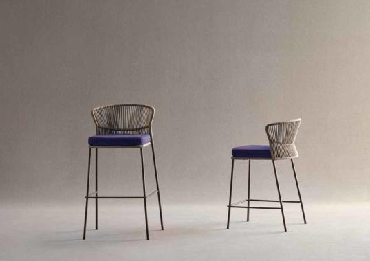 Уличный барный стул от фабрики Potocco модель OLA 