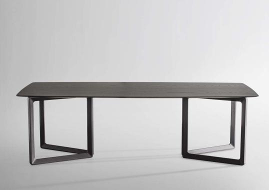Стол от фабрики Potocco модель OPUS TABLE
