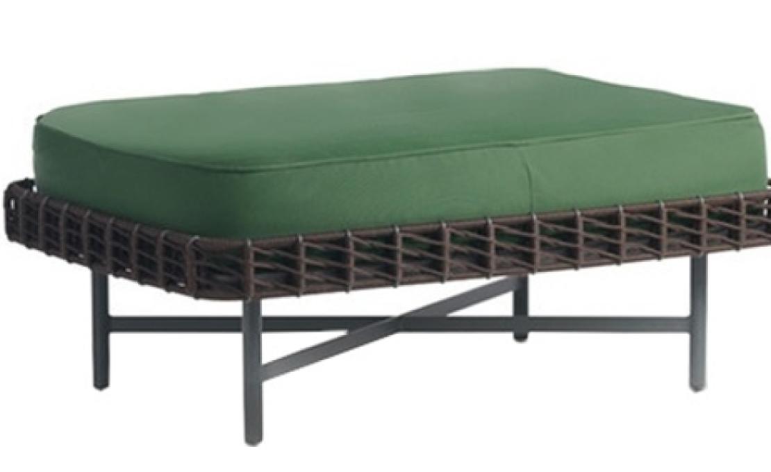 Уличный пуф от фабрики Potocco модель 888/CQR-OUT