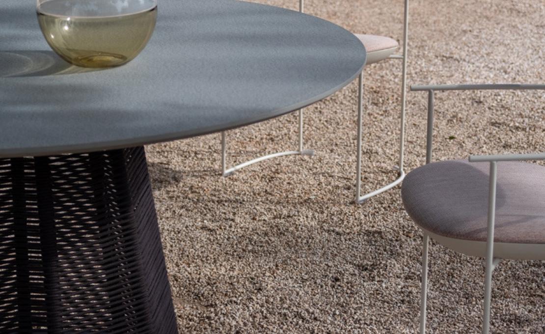 Уличный стол от фабрики Potocco модель 951/T