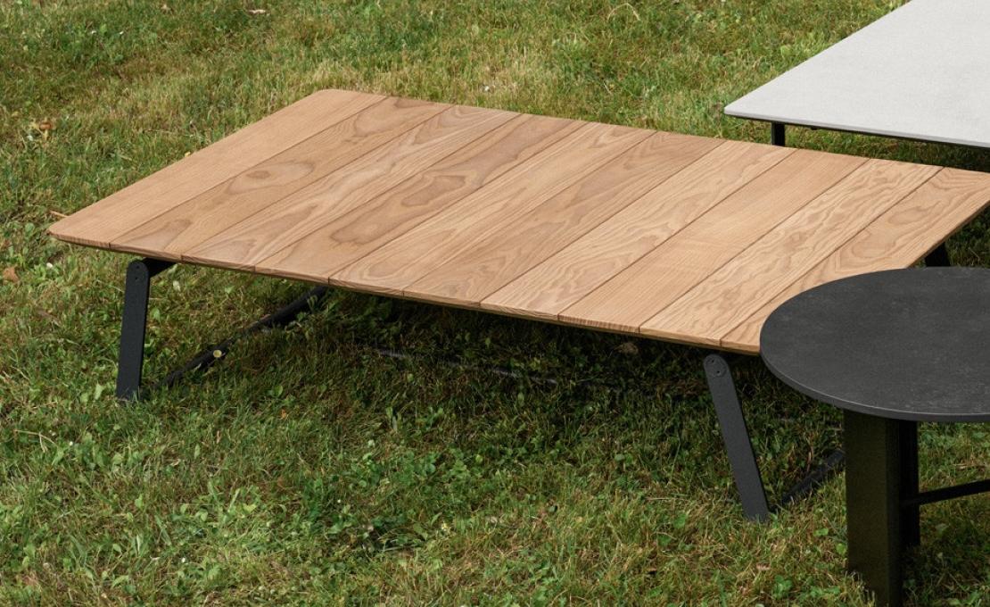 Уличный стол от фабрики Potocco модель SOUL 