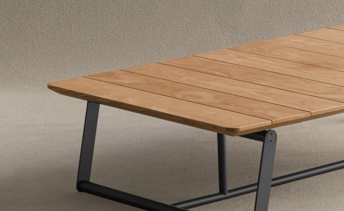 Уличный стол от фабрики Potocco модель SOUL 