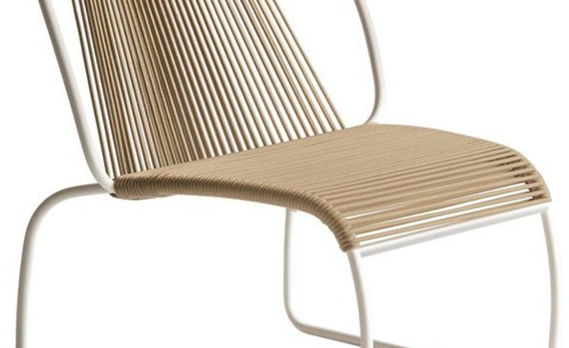 Уличное кресло от фабрики Potocco модель 945/L Tibes Lounge Arm