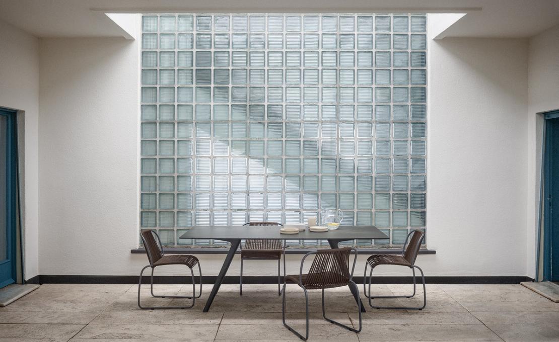 Стул от фабрики Potocco модель 945 TIBES 