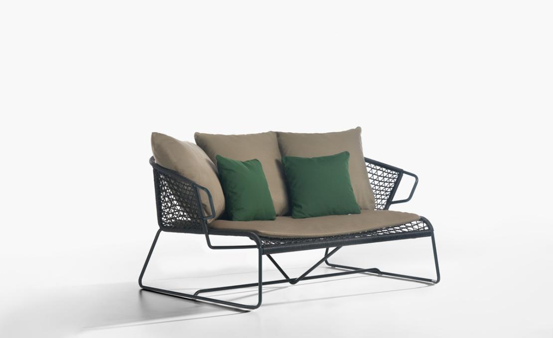 Уличный диван от фабрики Potocco модель 698/D Vela Sofa