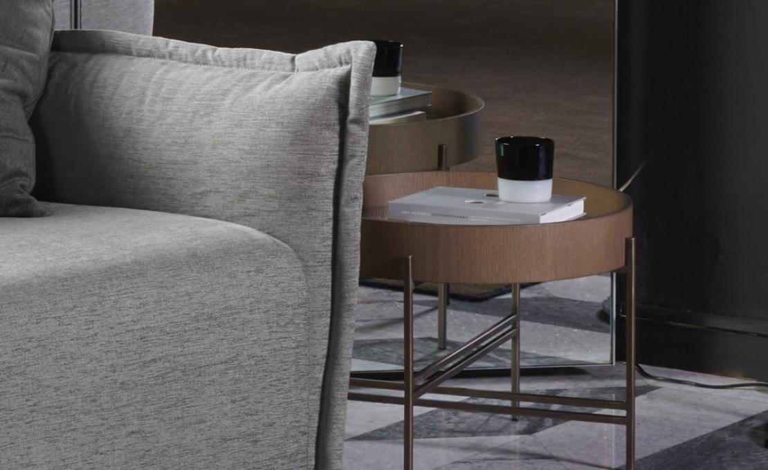 Журнальный столик от фабрики Potocco модель TRAY  