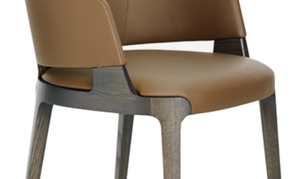 Кресло от фабрики Potocco модель 942/PB