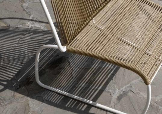 Уличное кресло от фабрики Potocco модель 945/L Tibes Lounge Arm