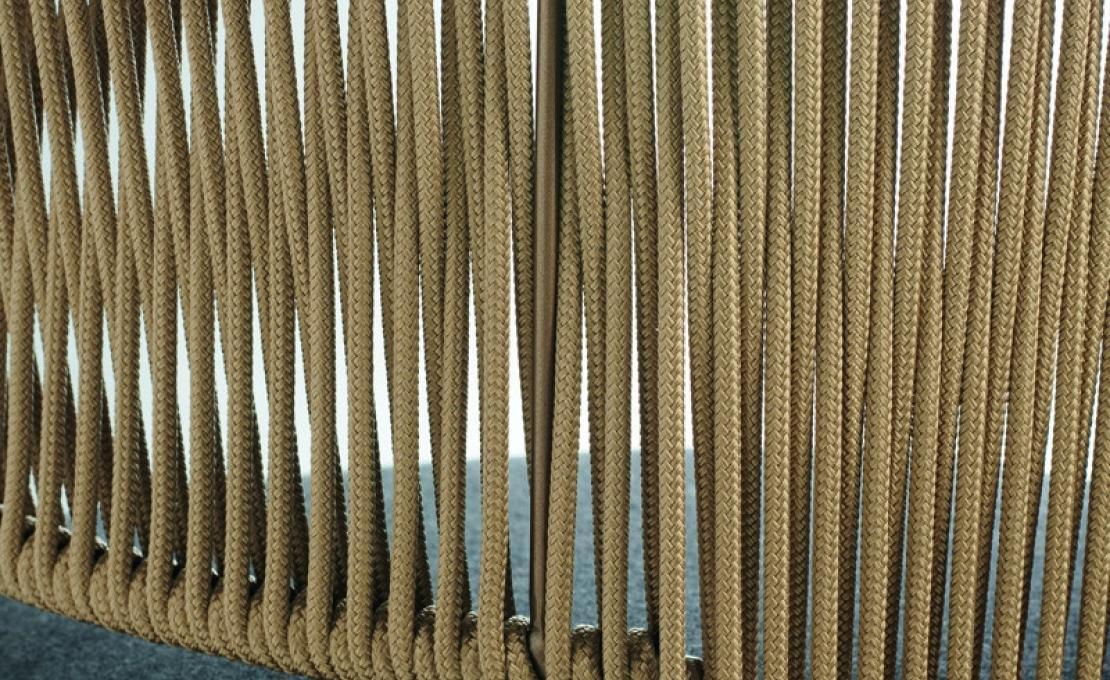 Уличное кресло от фабрики Potocco модель 942/PAR OUTDOOR