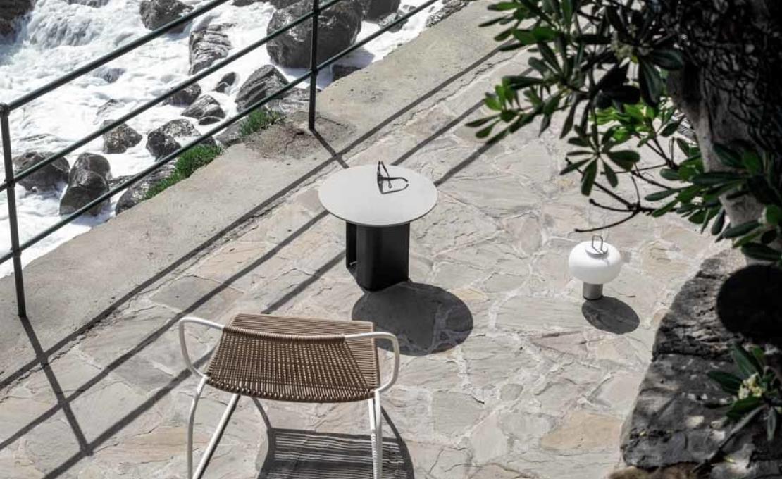 Уличное кресло от фабрики Potocco модель 945/L Tibes Lounge Arm