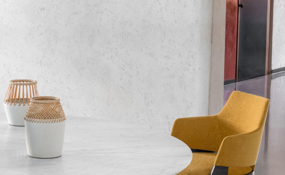 Кресло от фабрики Potocco модель 942/PB