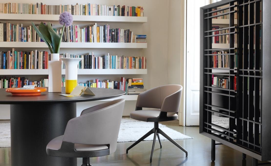 Кресло от фабрики Potocco модель 942/PAG