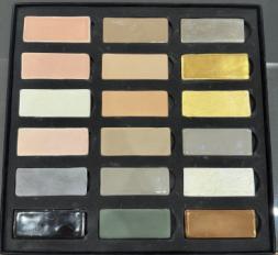 Фотографии образцов отделок и возможных цветов фабрики Lorenzon