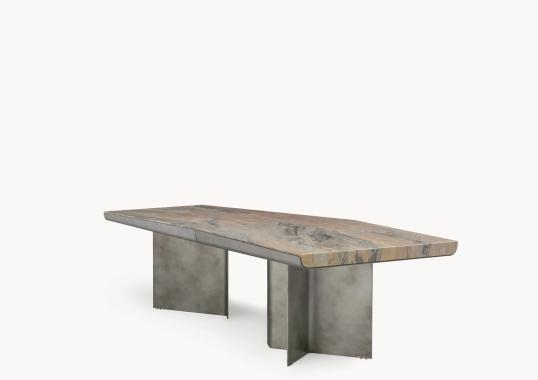 Стол Catskill от Ipe Cavalli — дизайнер Мауро Липпарини