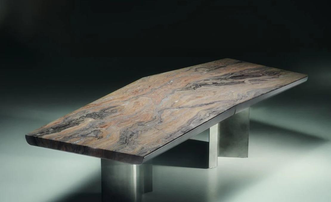 Стол Catskill от Ipe Cavalli — дизайнер Мауро Липпарини