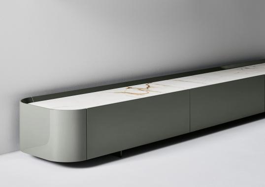 ТВ-тумба и полка Arragan фабрики Bonaldo