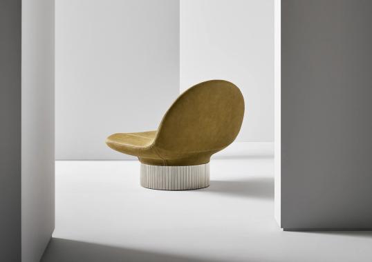 Кресло модель Amour фабрики Bonaldo - дизайнер Фабрис Беррю