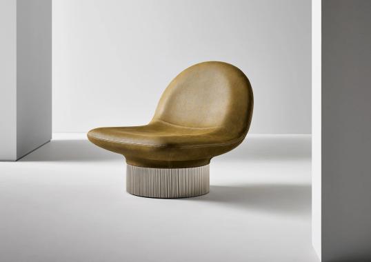 Кресло модель Amour фабрики Bonaldo - дизайнер Фабрис Беррю