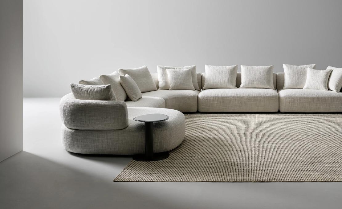 Диван модель Aldebaran фабрики Bonaldo