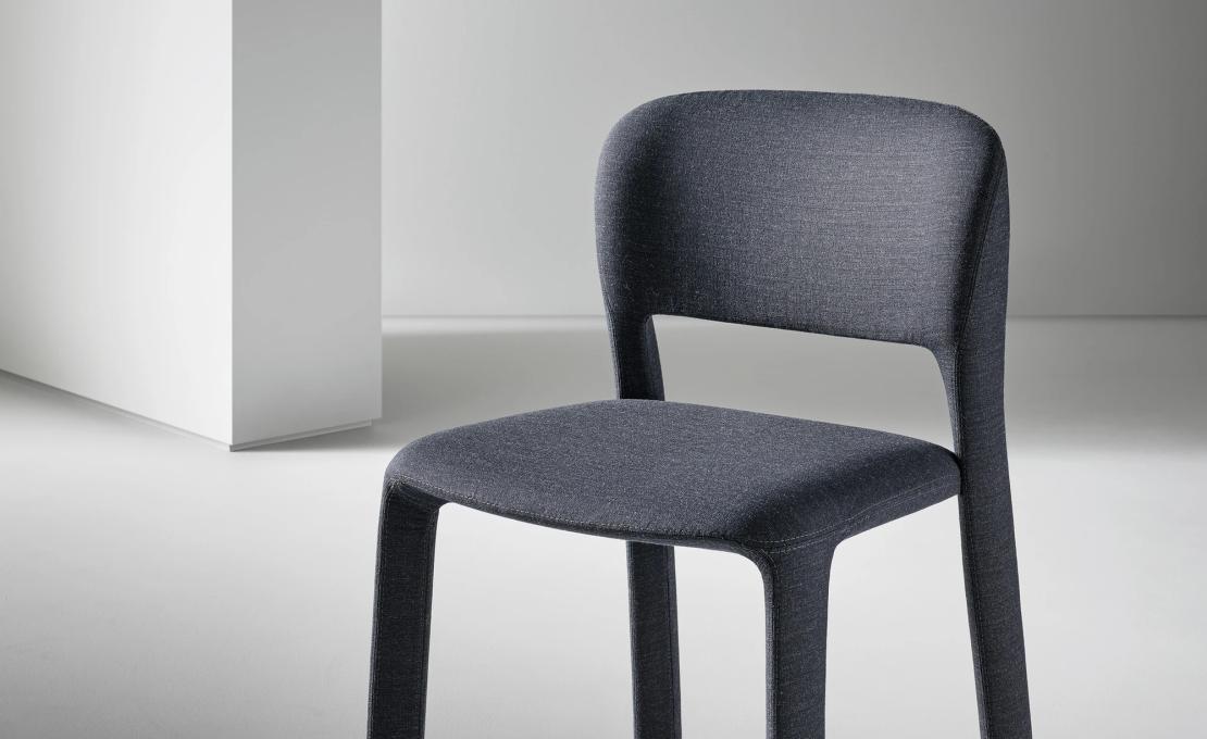 Стул модель Artemis фабрики Bonaldo