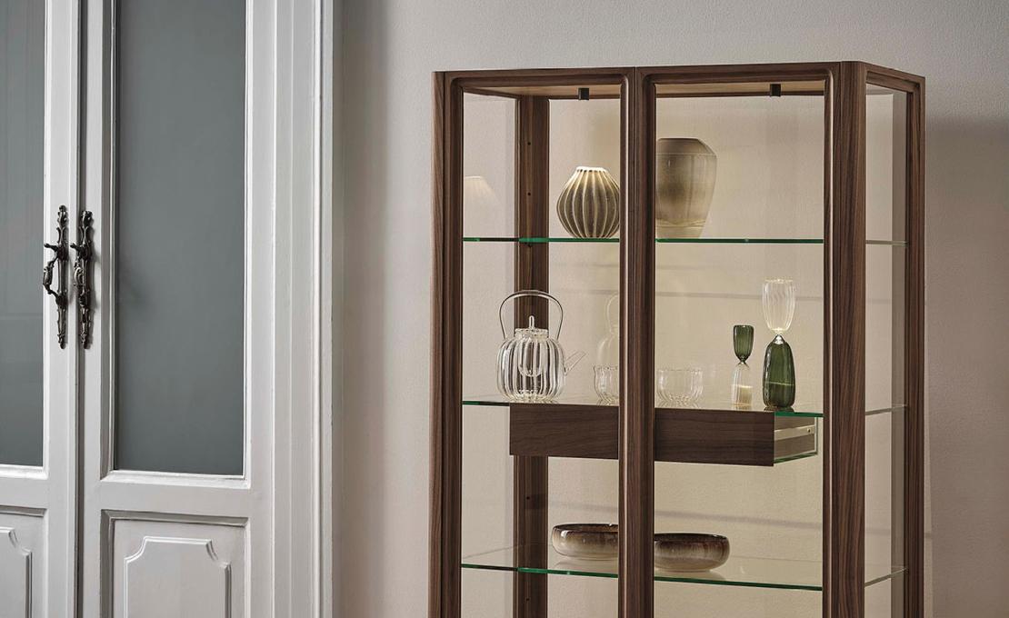 Витрина модель ATSUKO фабрики Porada