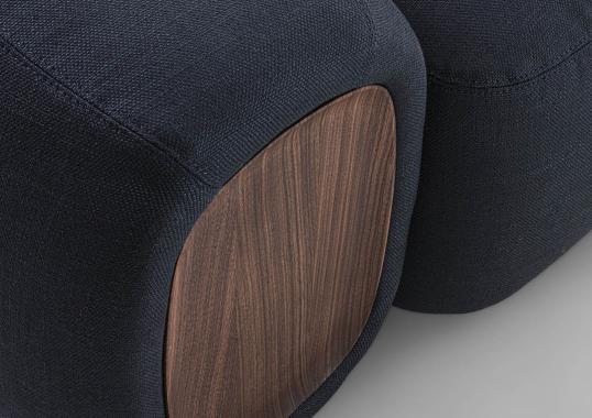 Диван модель RHODE фабрики Porada