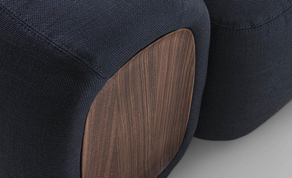 Диван модель RHODE фабрики Porada