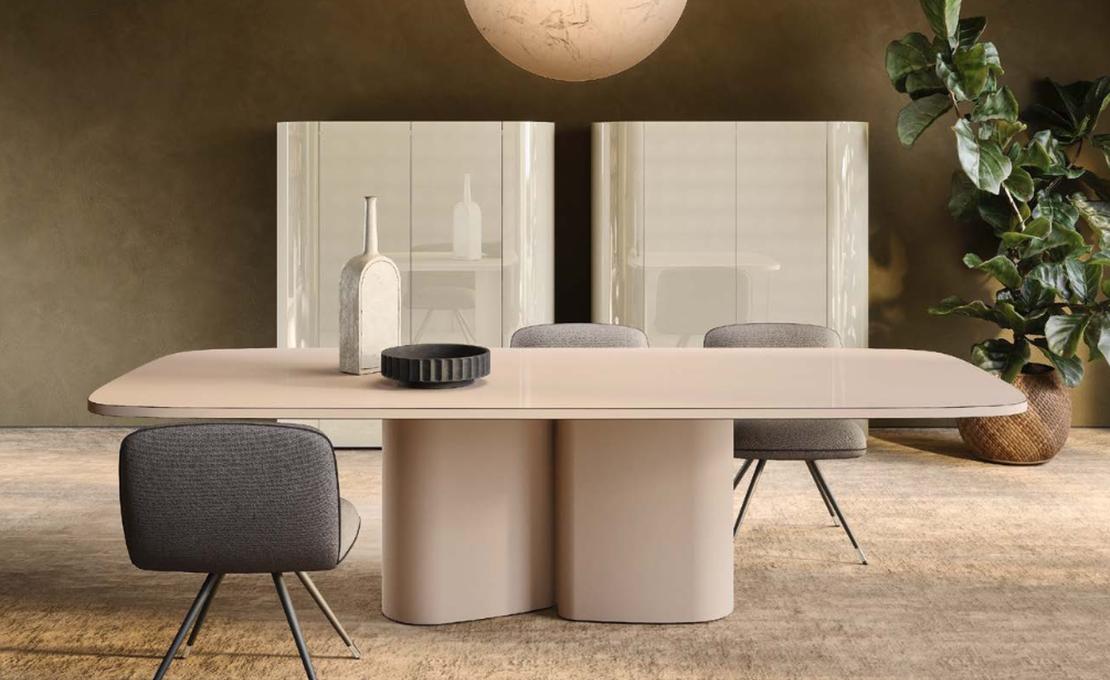 Стол модель Sabi фабрики Pianca