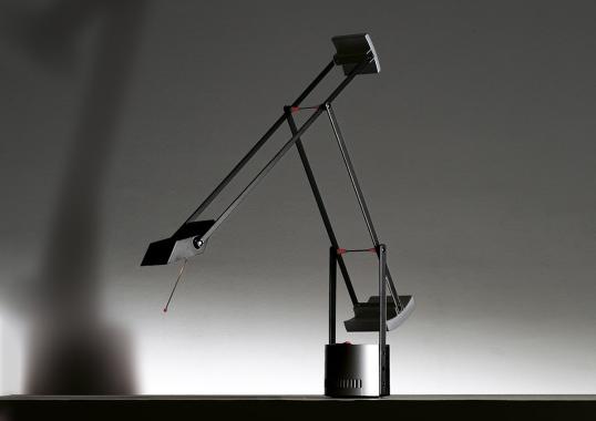 Настольная лампа Tizio Micro от фабрики Artemide