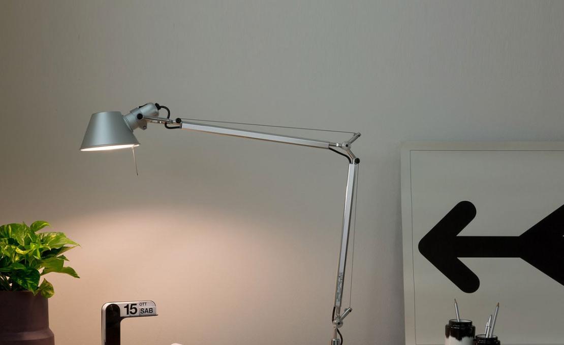 Настольная лампа Tolomeo от фабрики Artemide