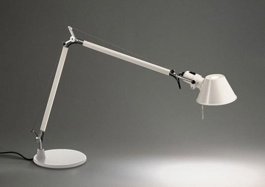 Настольная лампа Tolomeo от фабрики Artemide