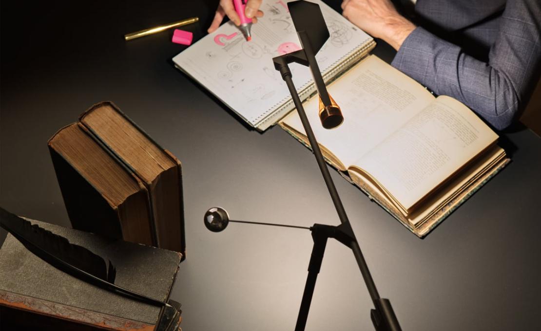 Настольная лампа Halley от фабрики Stilnovo