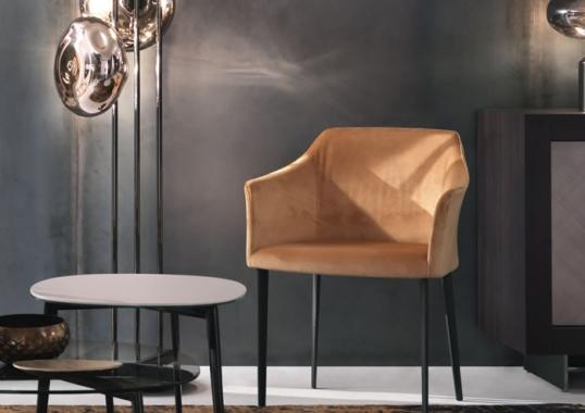 Стул от фабрики Riflessi модель GCAR