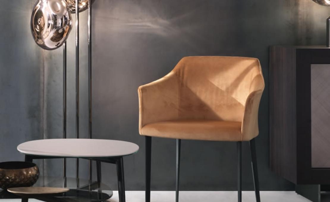 Стул от фабрики Riflessi модель GCAR