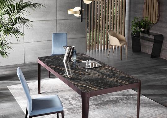 Стол от фабрики Riflessi модель CROSS TABLE