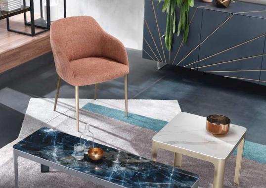 Журнальный столик от фабрики Riflessi модель CORNER 